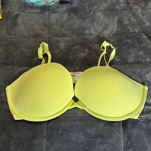 Exhilaration woman bra size 38 D nwot